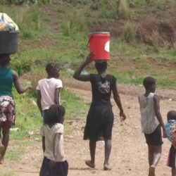 População reassentada clama por água potável em Moatize